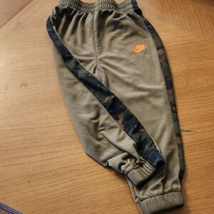 Nike Green and Orange Sweatpants Joggers
